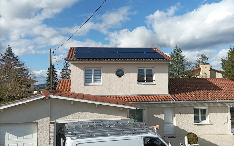 photovoltaiques-toit-maison